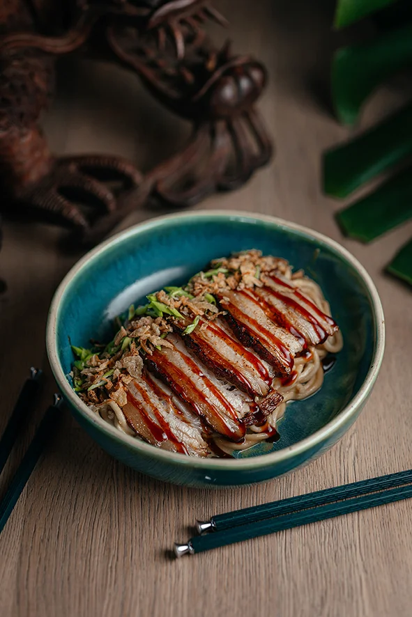 Удон с томленой свининой