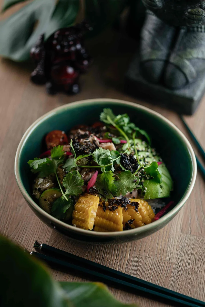 Боул с угрем