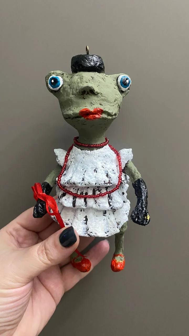 Ёлочная игрушка Жабон Брижит