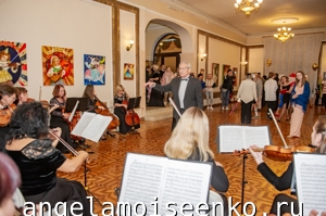 Выставка СЦКиИ