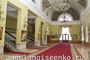 Выставка 2013г. Театр Луначарского Севастополь