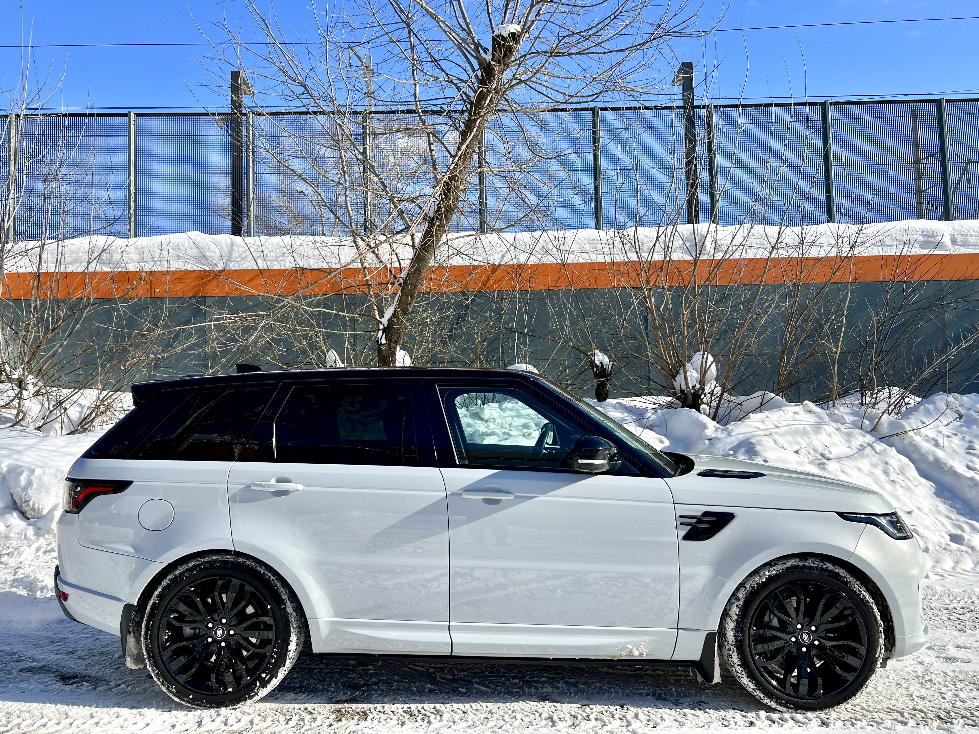 Land Rover Range Rover Sport 2020 · Рестайлинг — фото 4