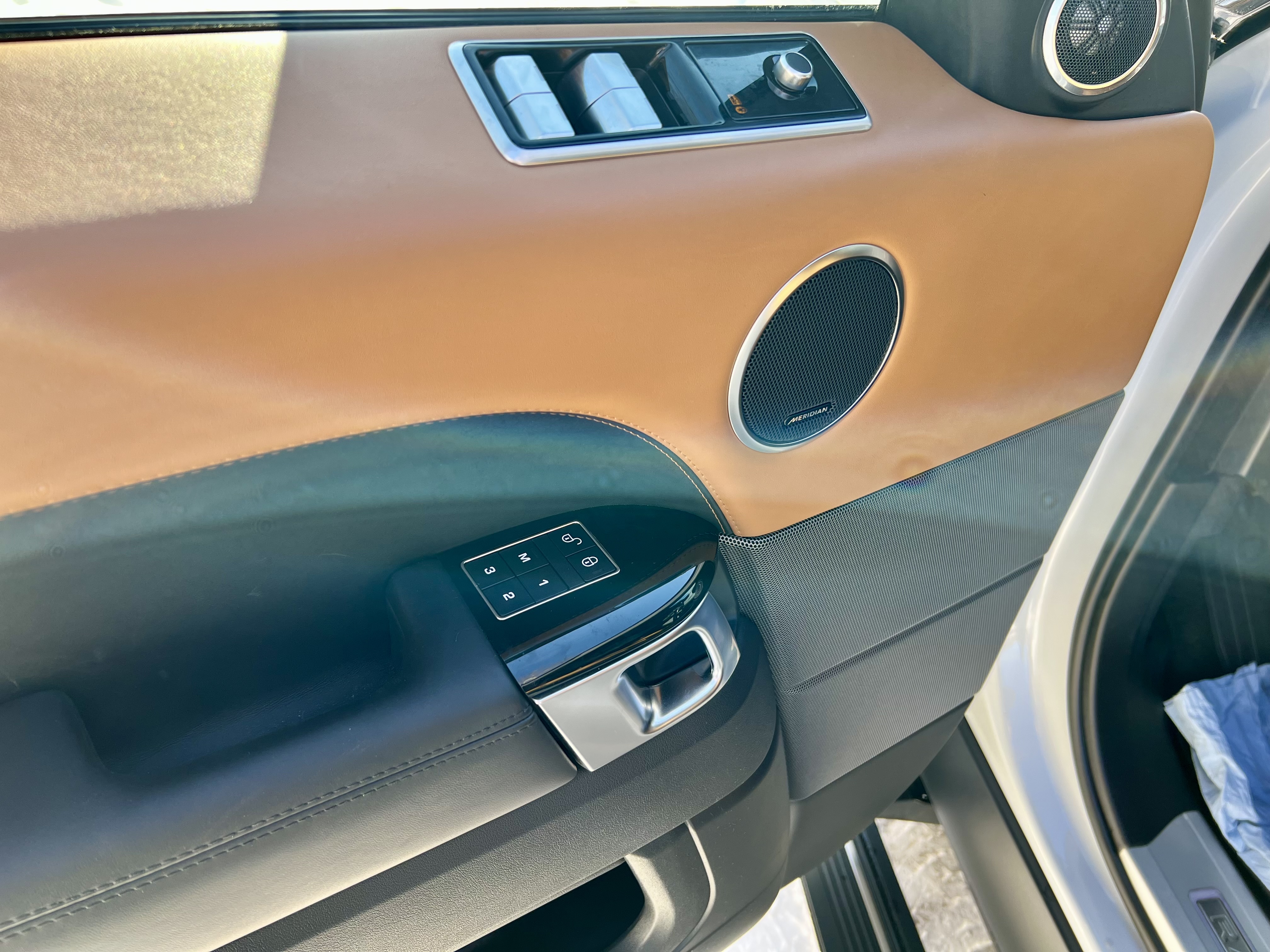 Land Rover Range Rover Sport 2020 · Рестайлинг — фото 14