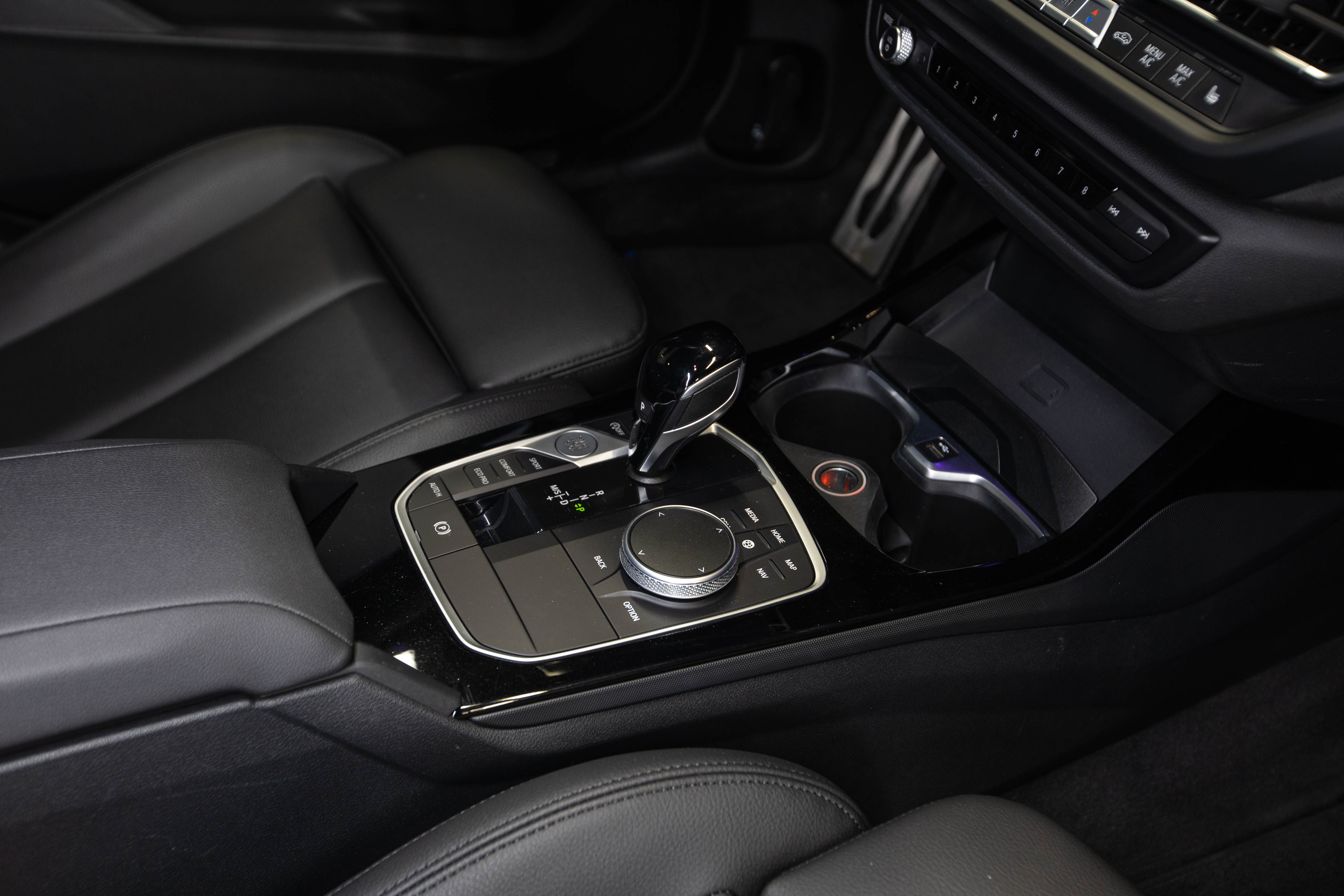 Mercedes-AMG G 63 2025 — фото 22