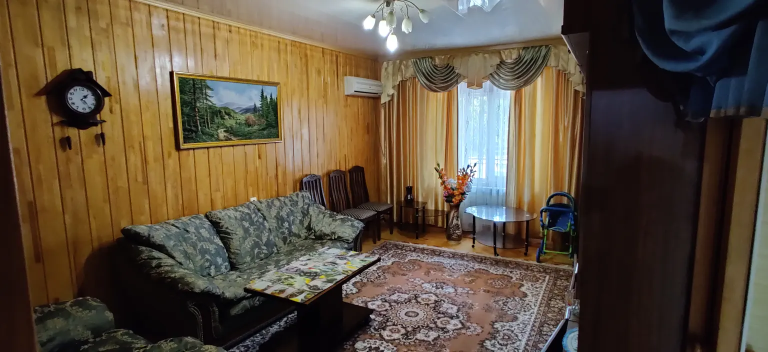 Жилой дом с магазином в селе Верхнениколаевское - фото 4