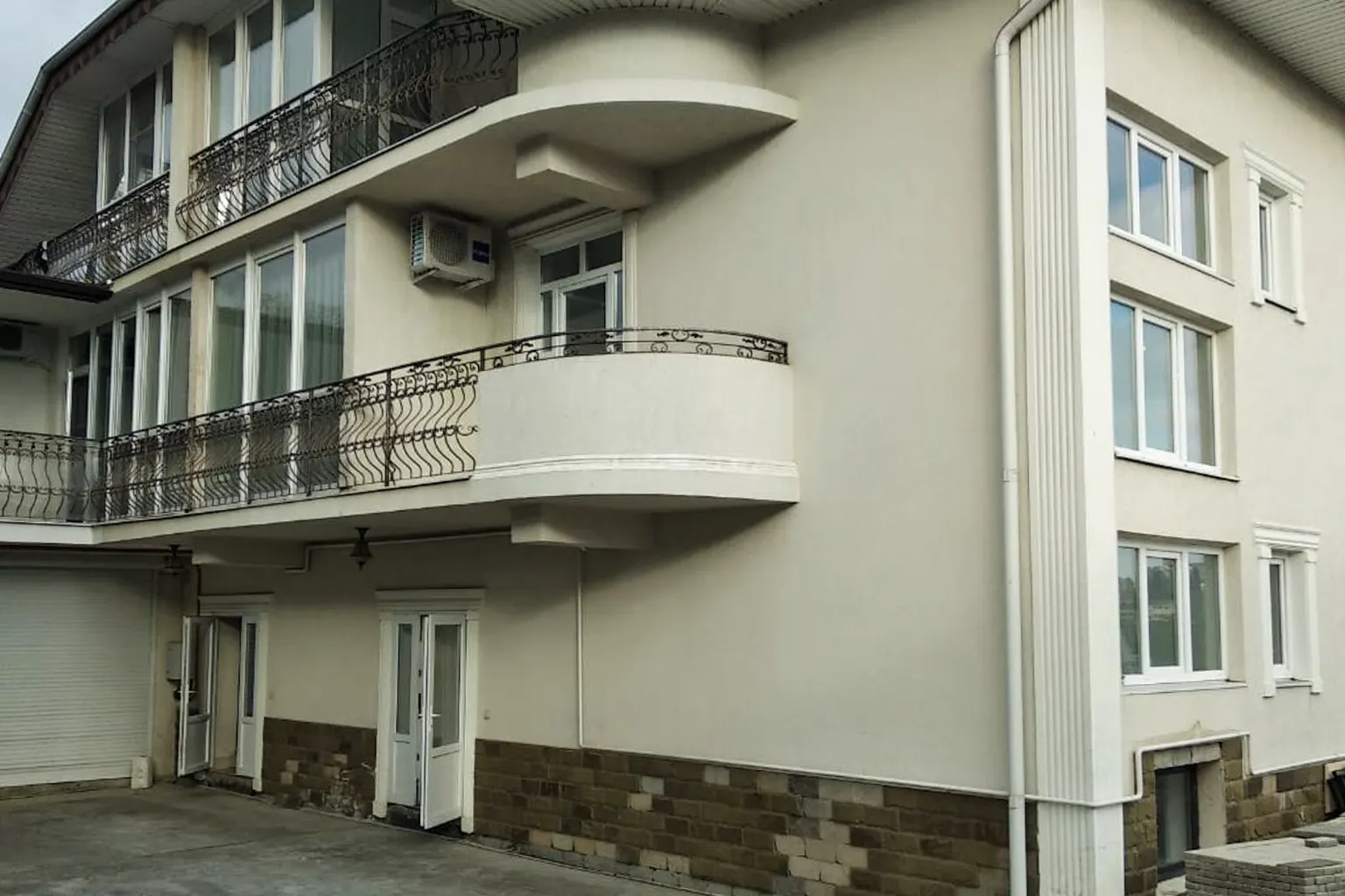 ЖД по ул. Плеханова 3А — фото 1