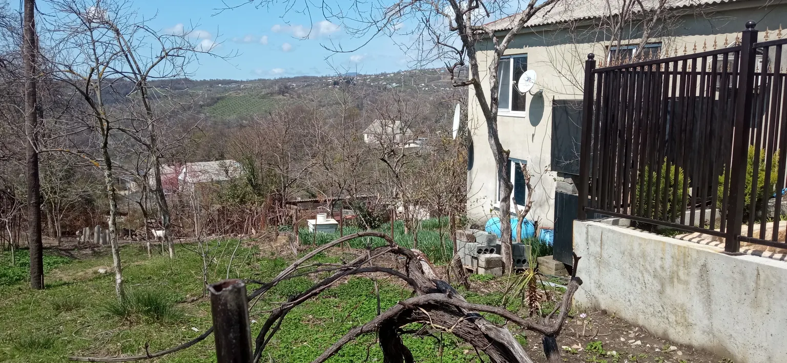 Продаю земельный участок в Адлере