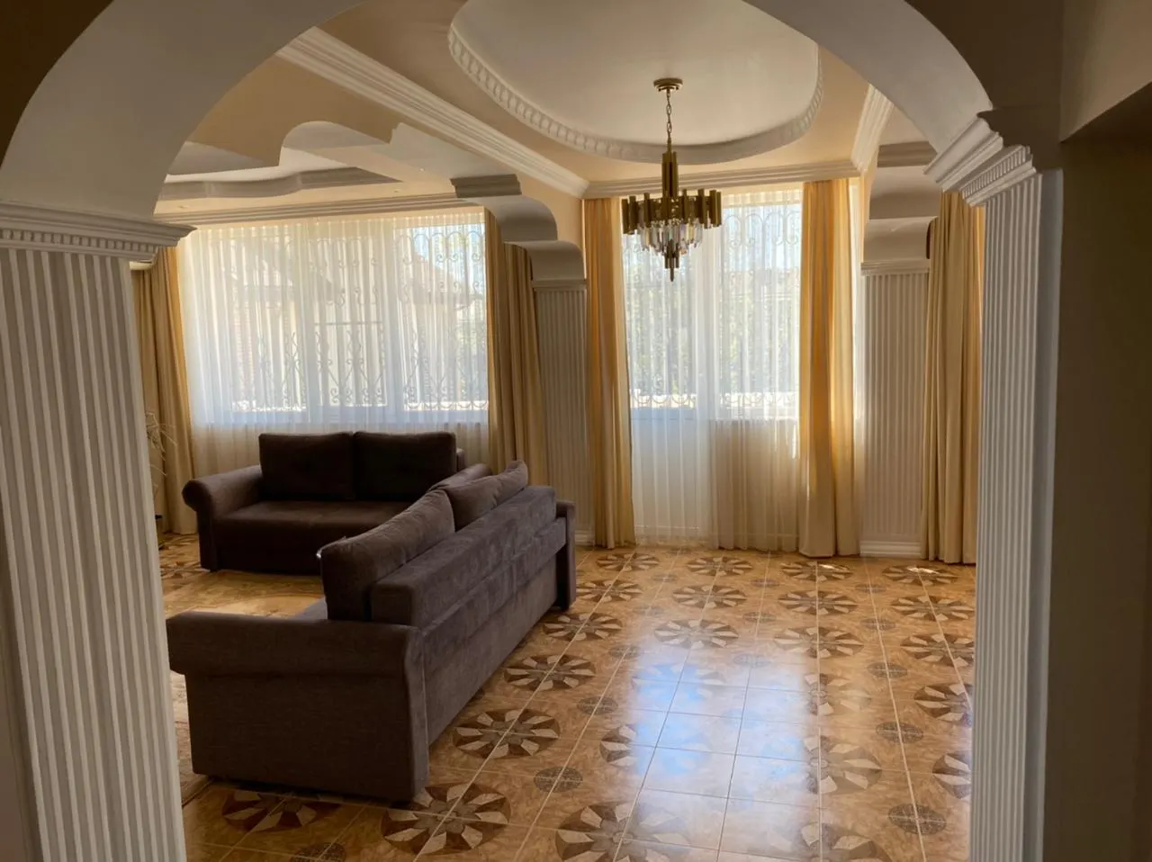 Коттедж 420м² в центре - фото 2
