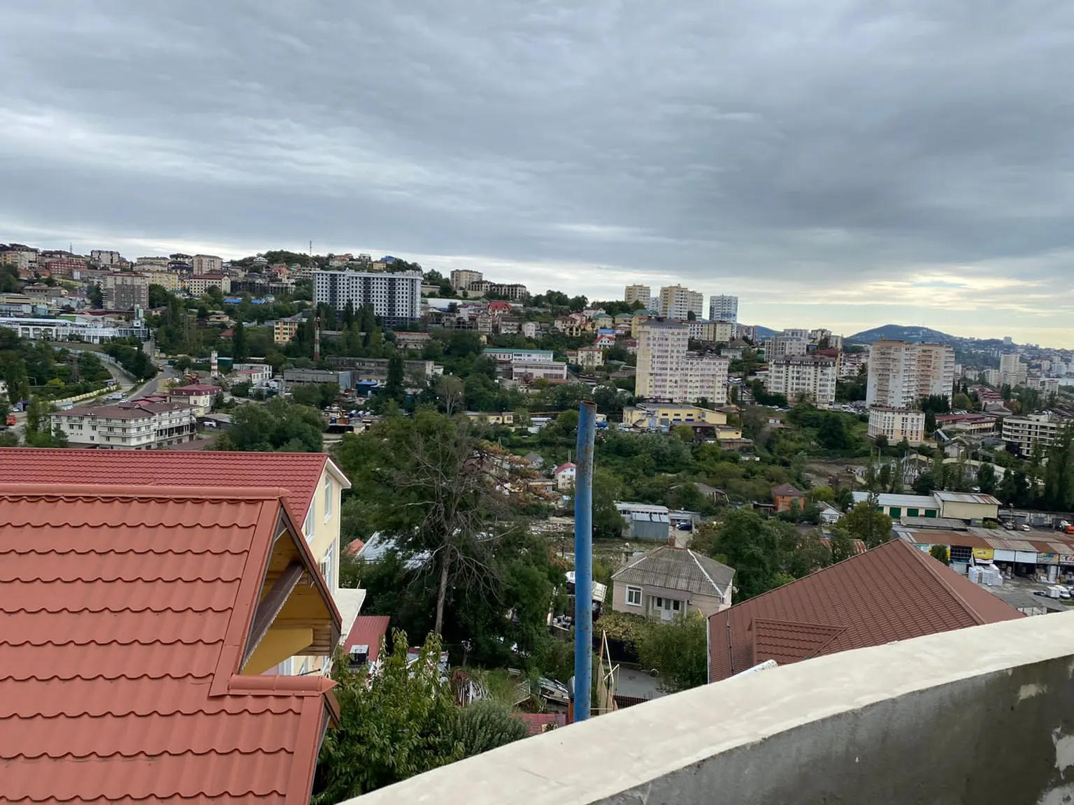 Эксклюзивный дом с панорамным видом на город и море - фото 3