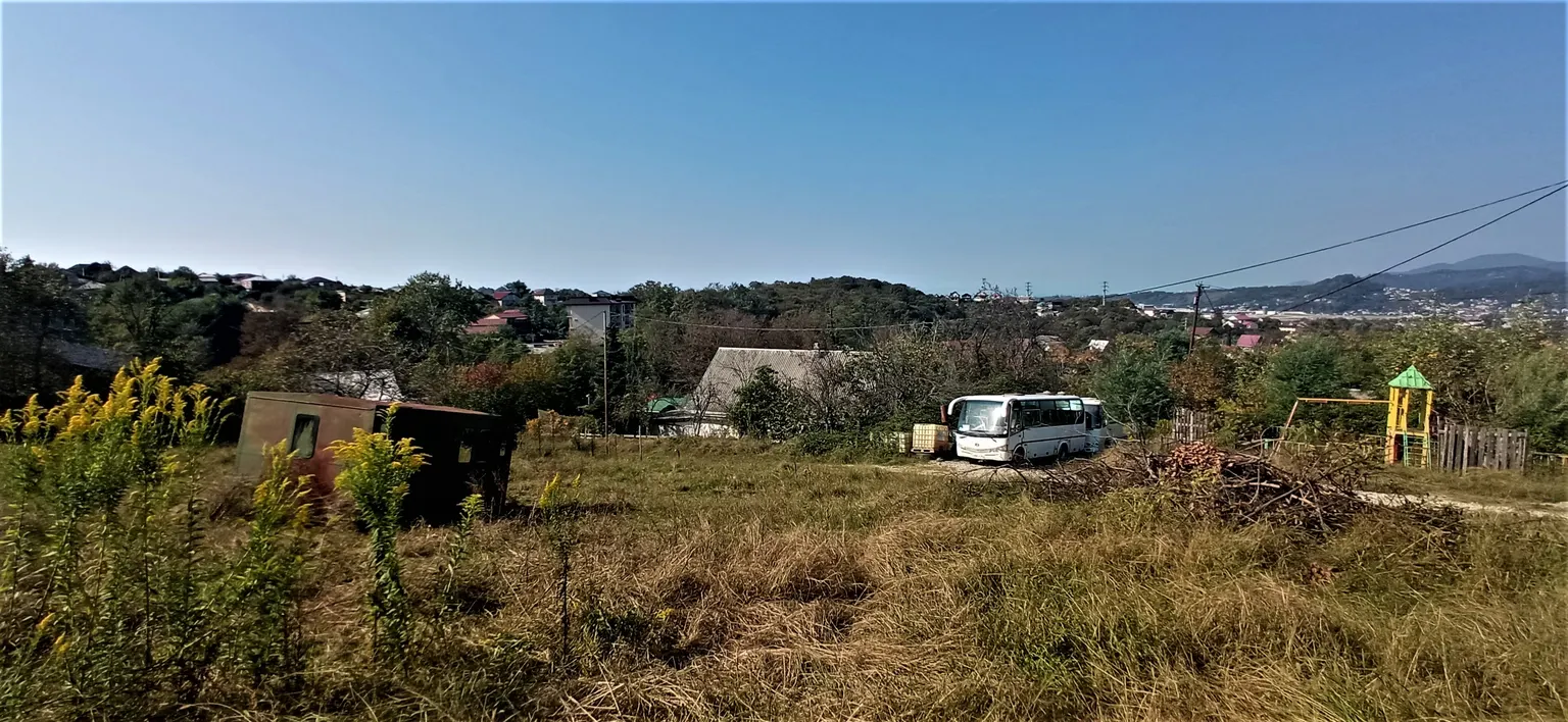 Продаю земельный участок в Адлере