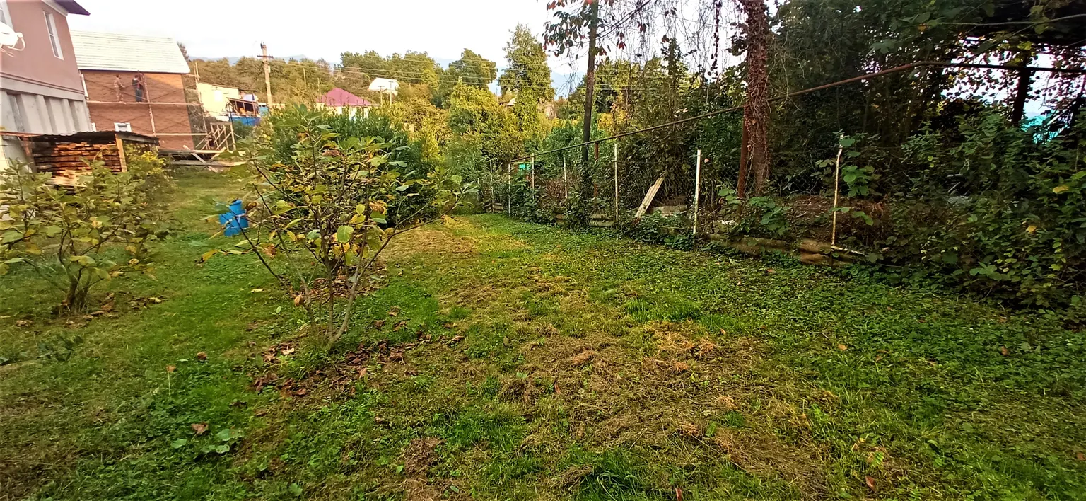 Продаю земельный участок в Адлере