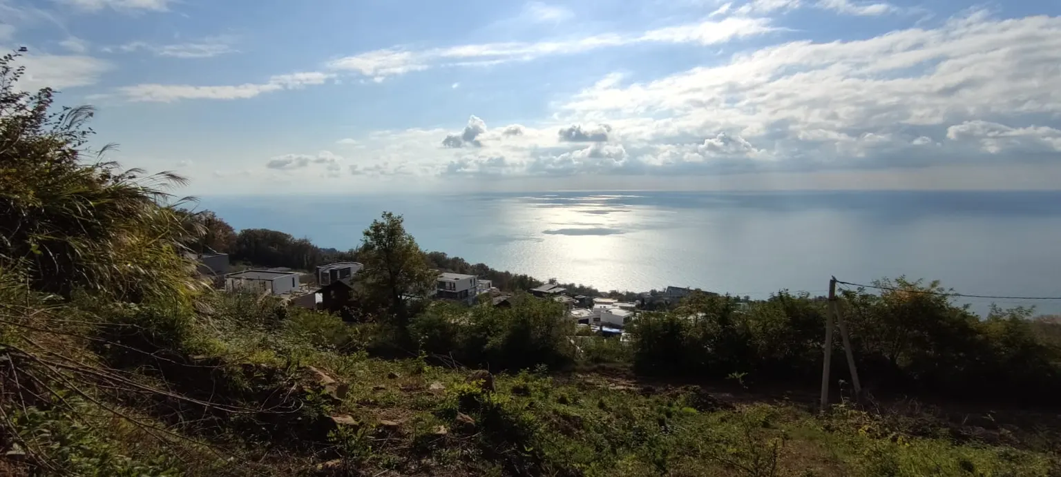 50 соток с видом на море