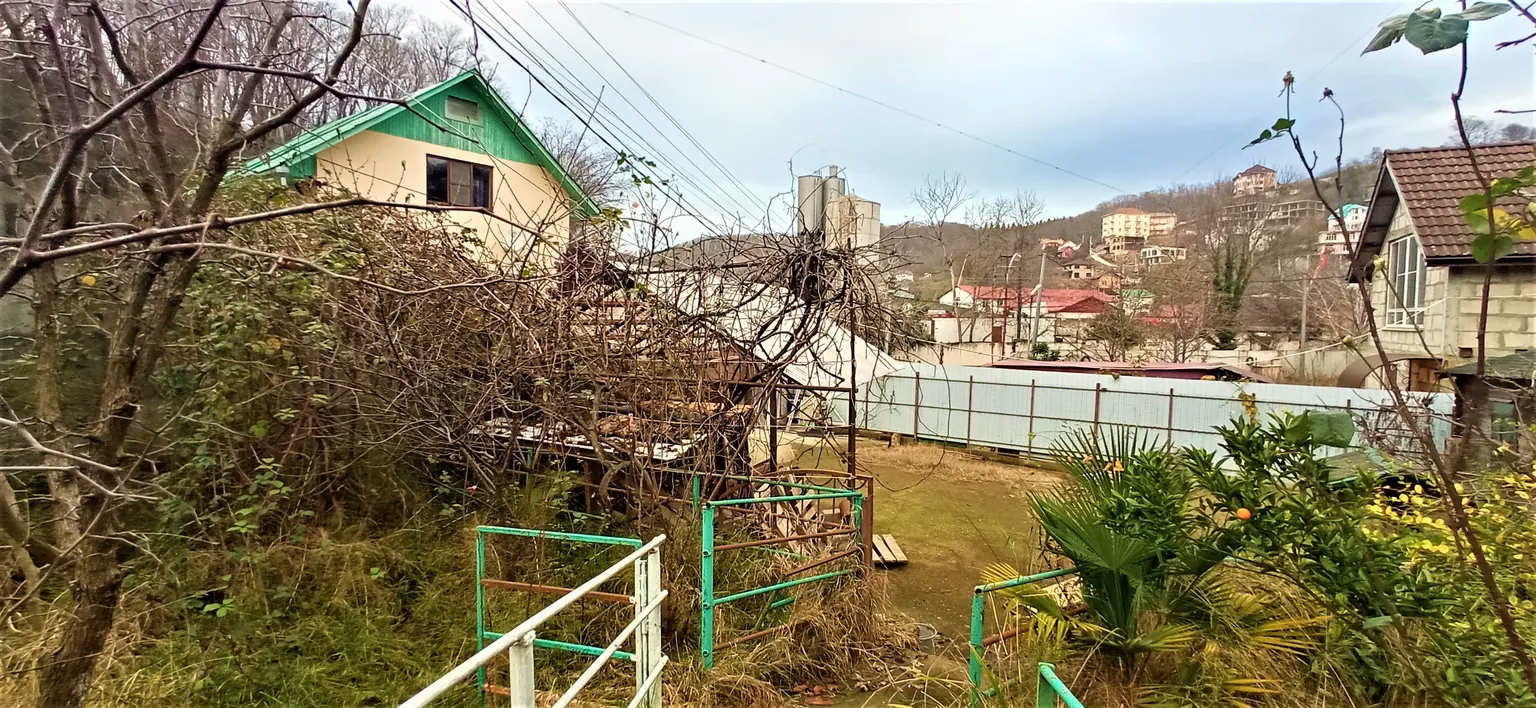 Продаю земельный участок в Сочи