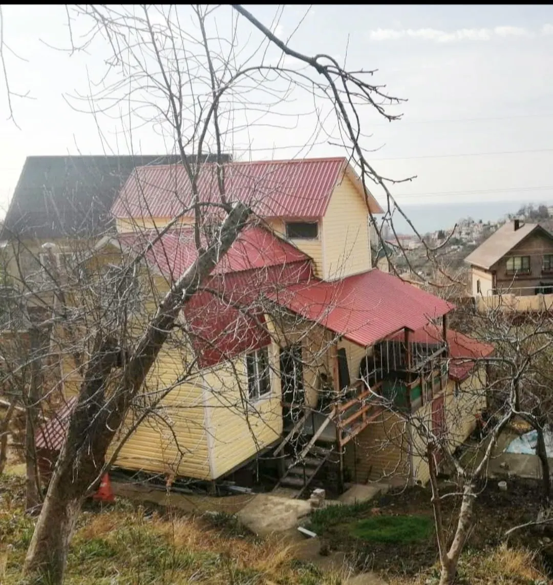 Дом в Сочи с видом на море - фото 2