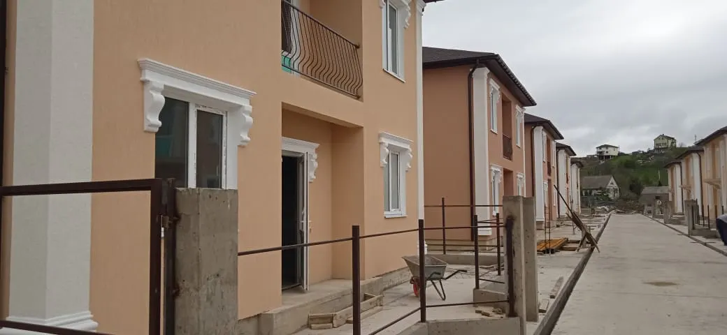 Продажа коттеджа в п.Вардане с видом на море