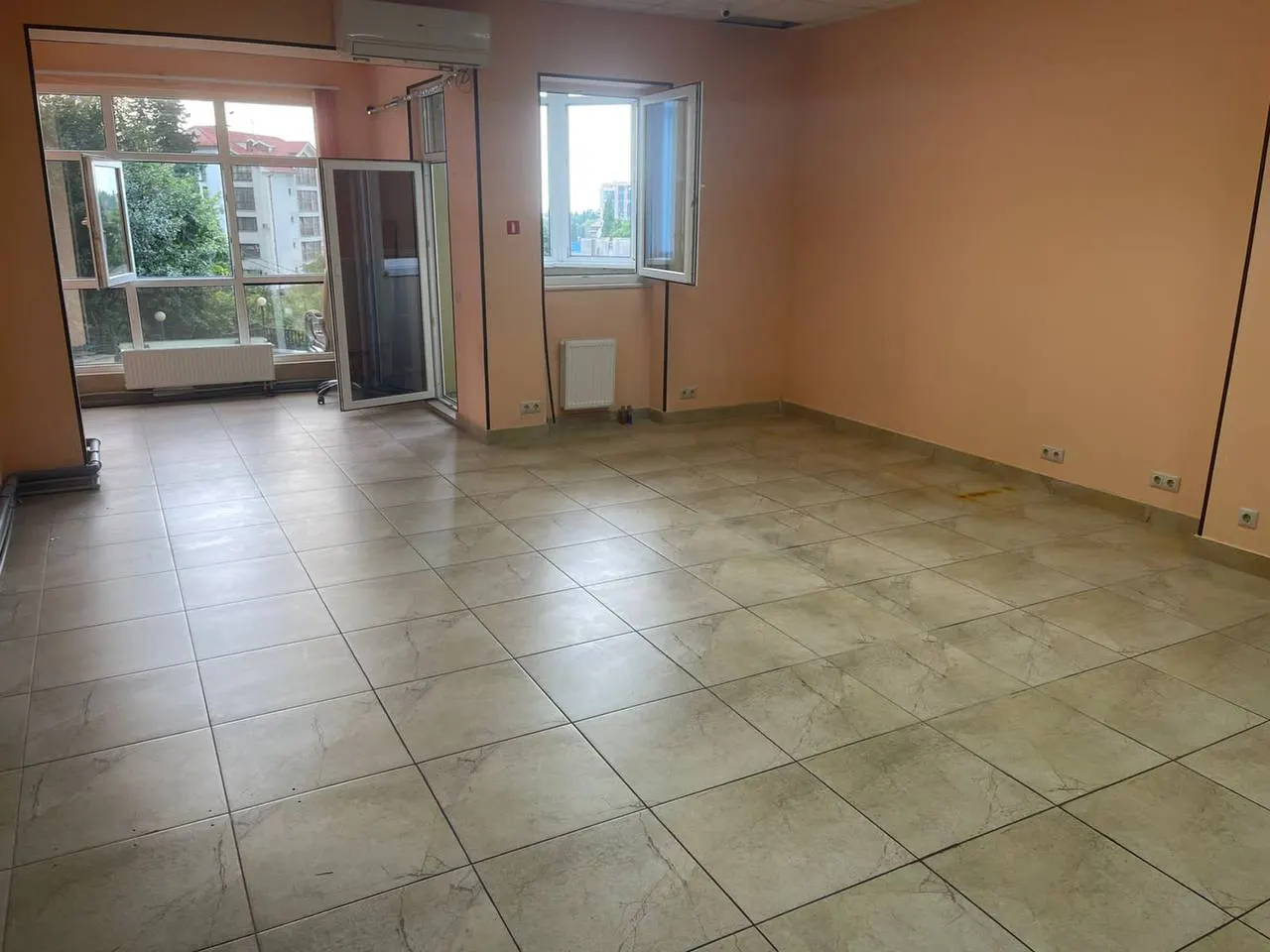 Помещение свободного назначения 84 м2 в ЖК Крокус - фото 4