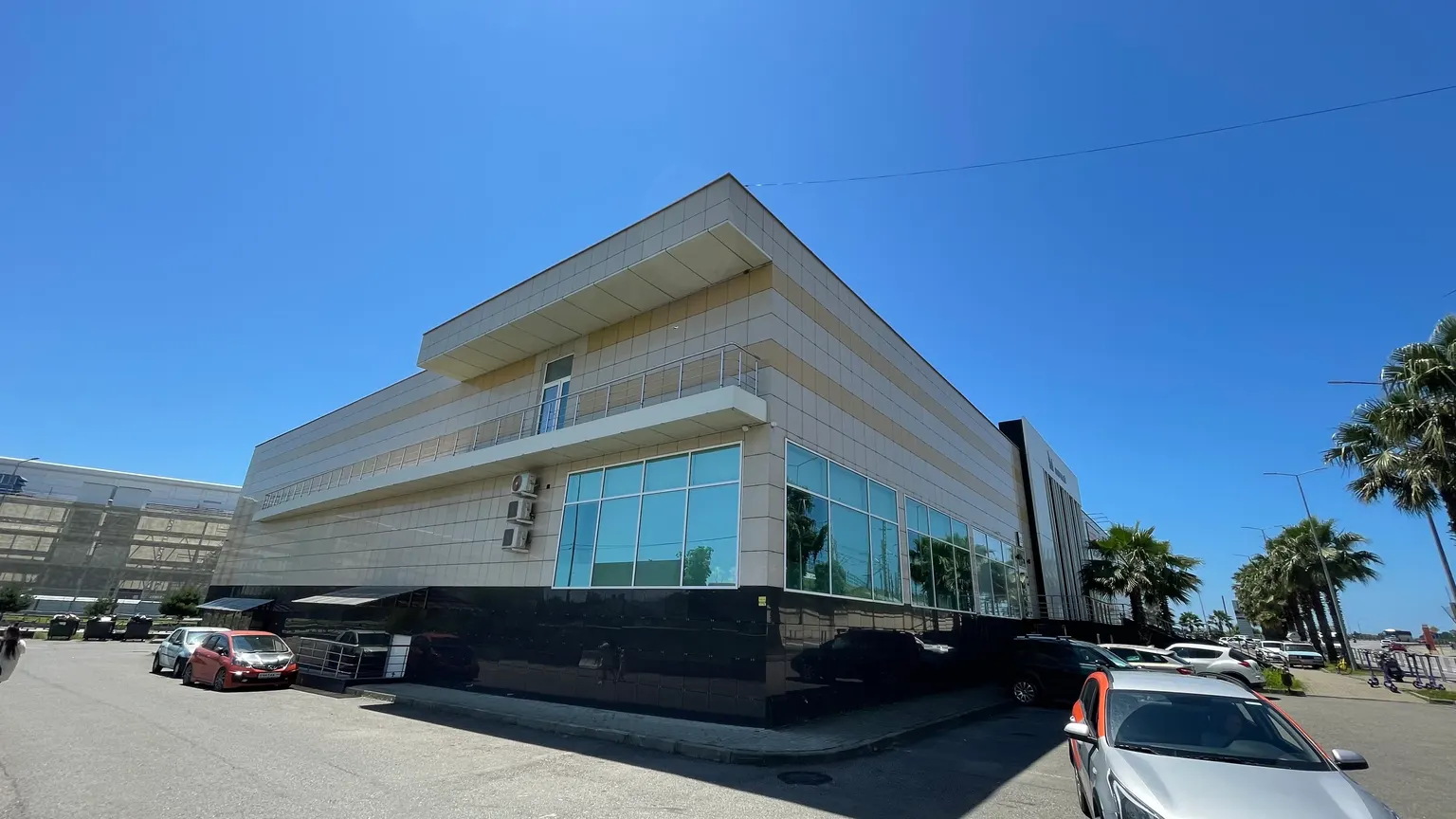 Аренда помещения 900 м² в ТЦ Мирный, пгт Сириус - фото 2