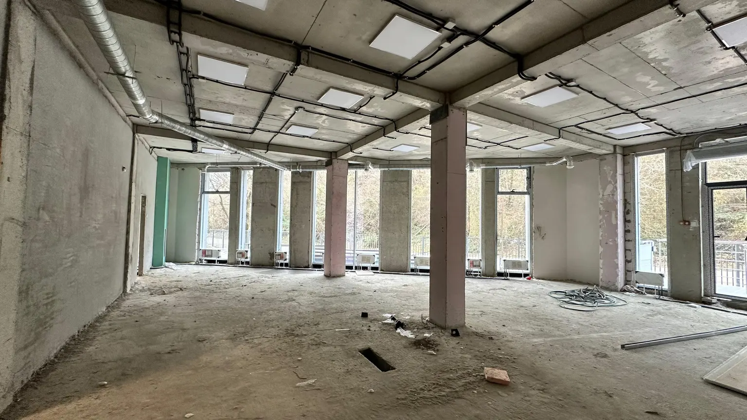 Готовое решение для вашего бизнеса – 398 м² с отдельным входом - фото 3