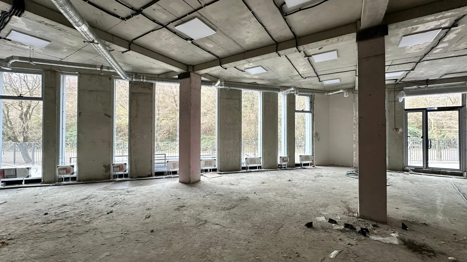 Готовое решение для вашего бизнеса – 398 м² с отдельным входом - фото 2