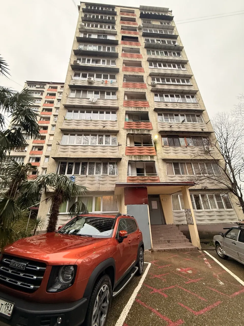 Трехкомнатная квартира на Макаренко