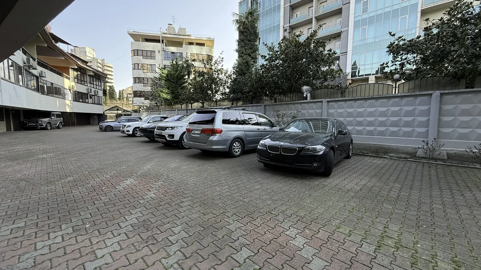 Таунхаус у моря для жизни в Центре Сочи, в 100 м до пляжа - фото 4