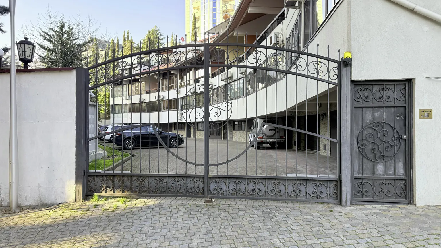 Таунхаус у моря для жизни в Центре Сочи, в 100 м до пляжа - фото 2