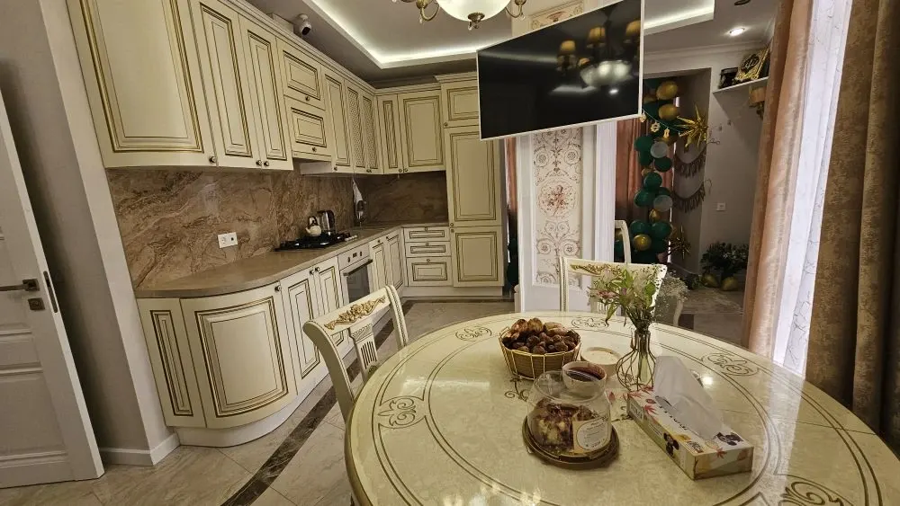 Квартира на Вишневой(р-н Макаренко), 70м, две изолированные спальни и кухня-гостиная