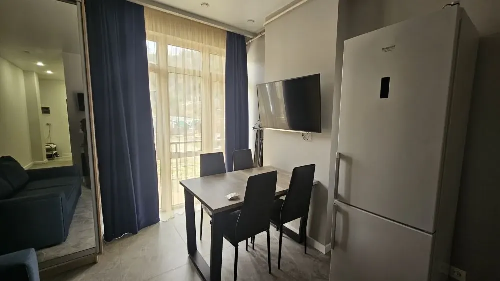 Квартира с ремонтом на улице Вишневой 33м - фото 2