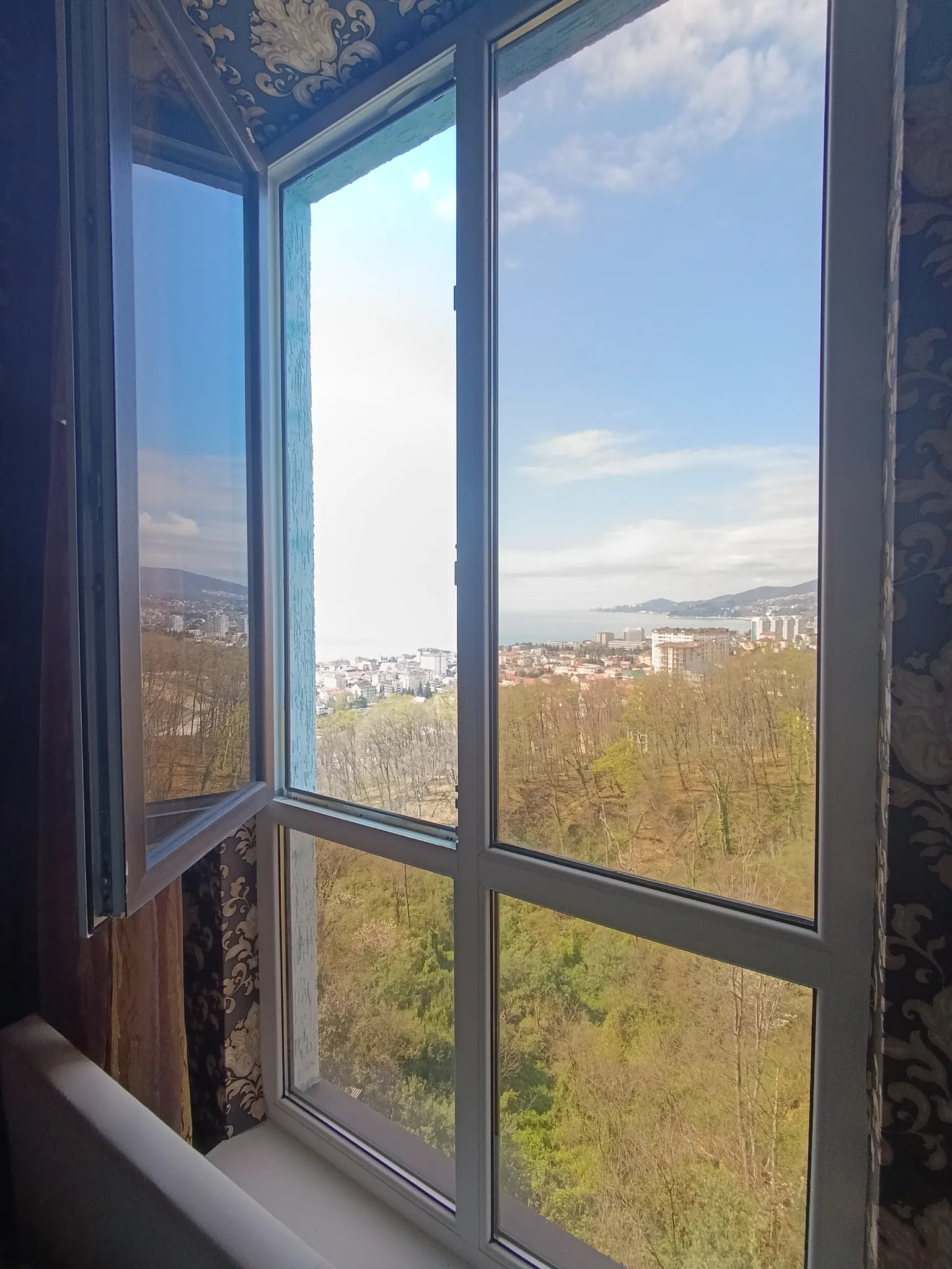 Продам квартиру в Адлере. Высокий этаж. Вид на море - фото 4