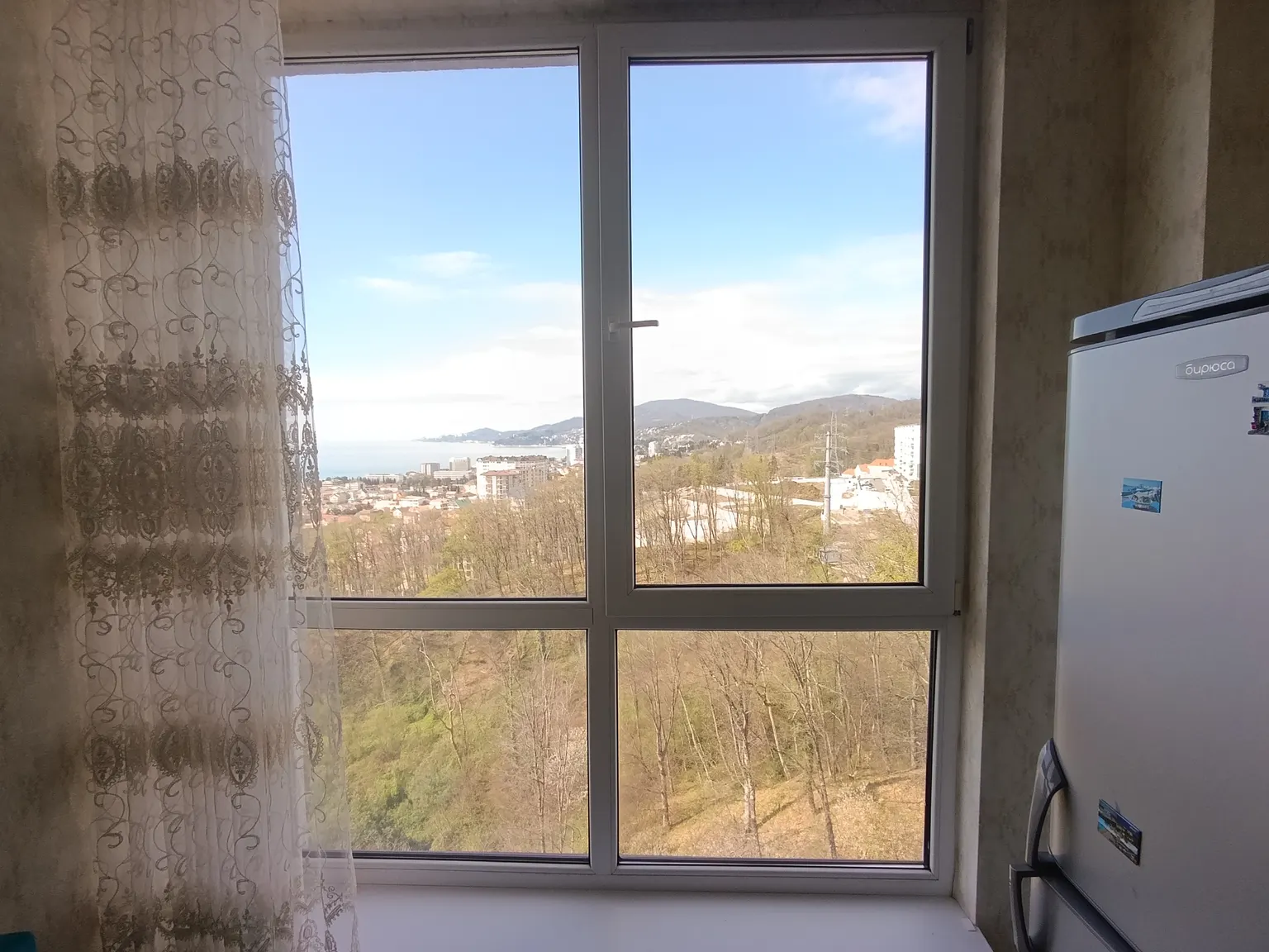 Продам квартиру в Адлере. Высокий этаж. Вид на море - фото 2