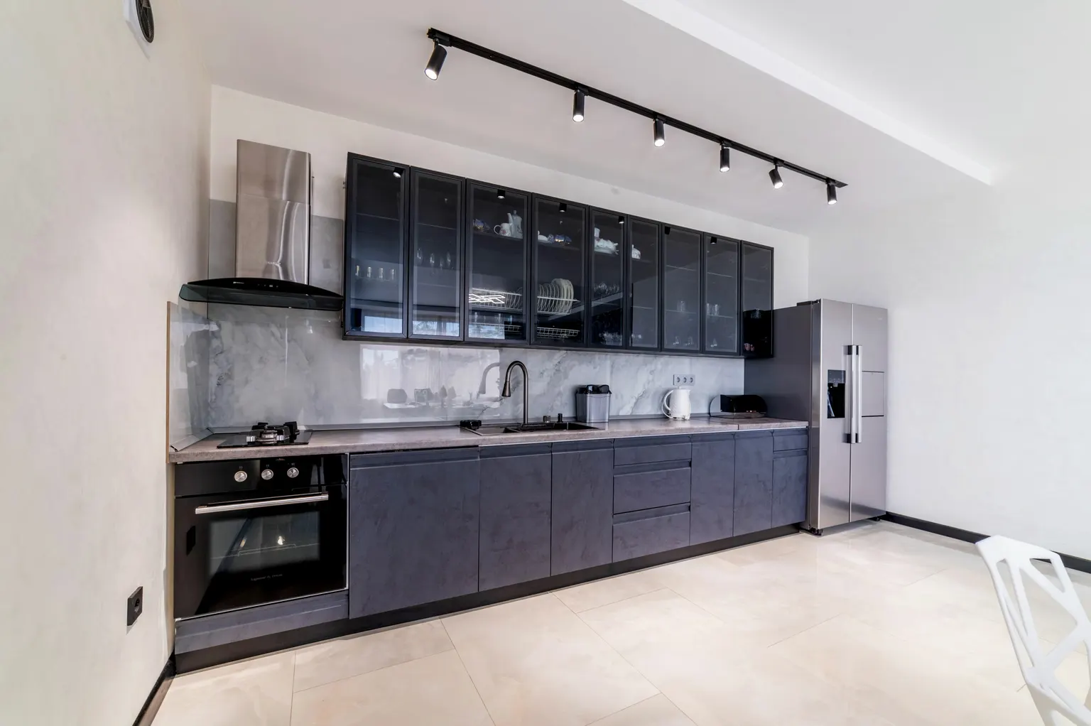 Современный дом 233 м² с бассейном и сауной в Сочи - фото 4