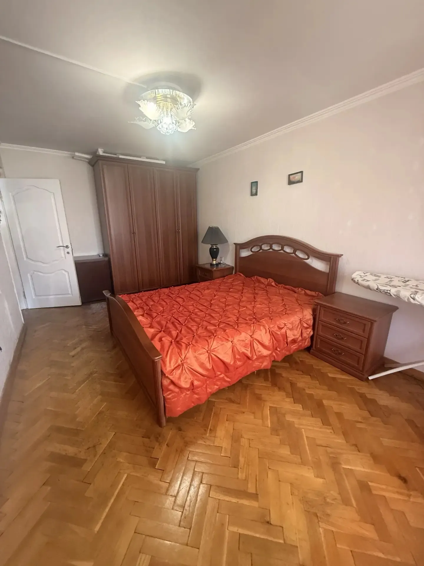Трехкомнатная квартира в центре Сочи