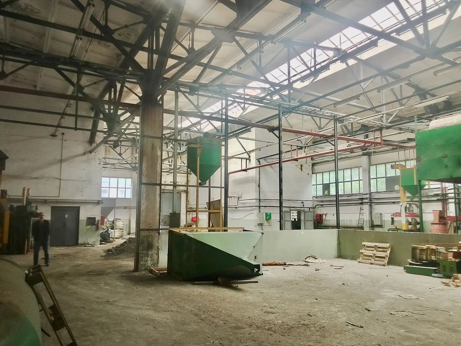 Сдается Цех/ангар 1420 м² - фото 2