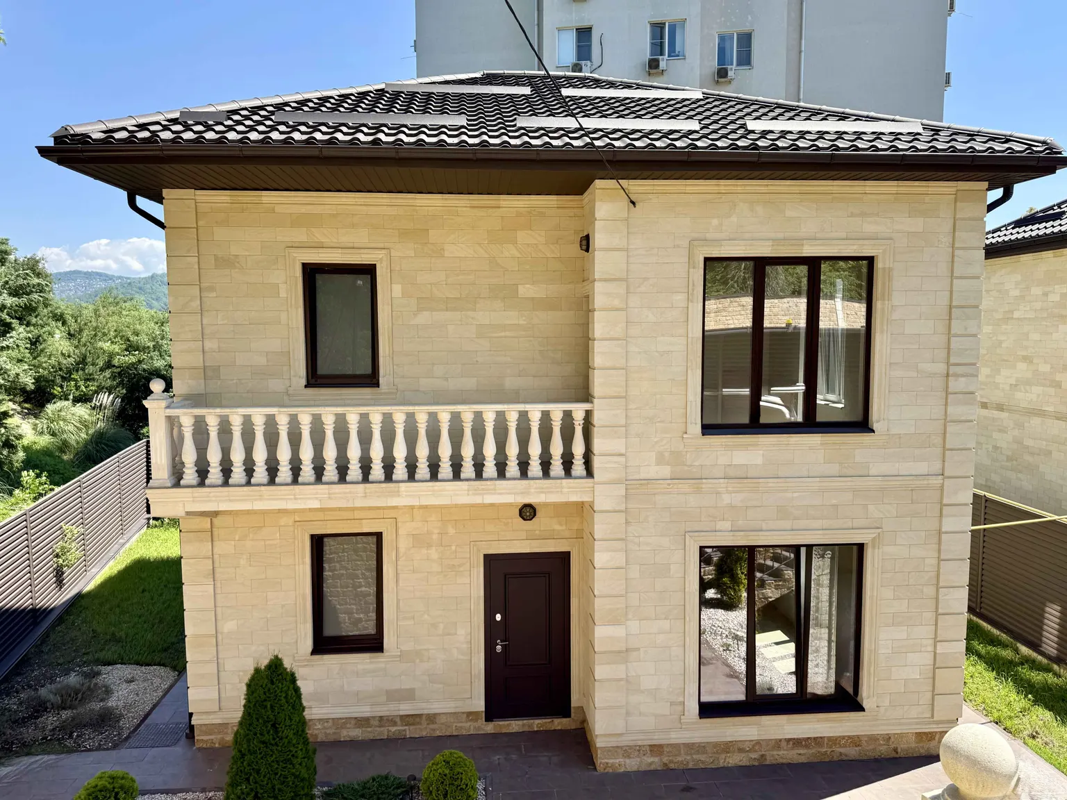 Продается уютный дом 160 м² на участке 4 сотки в Сочи