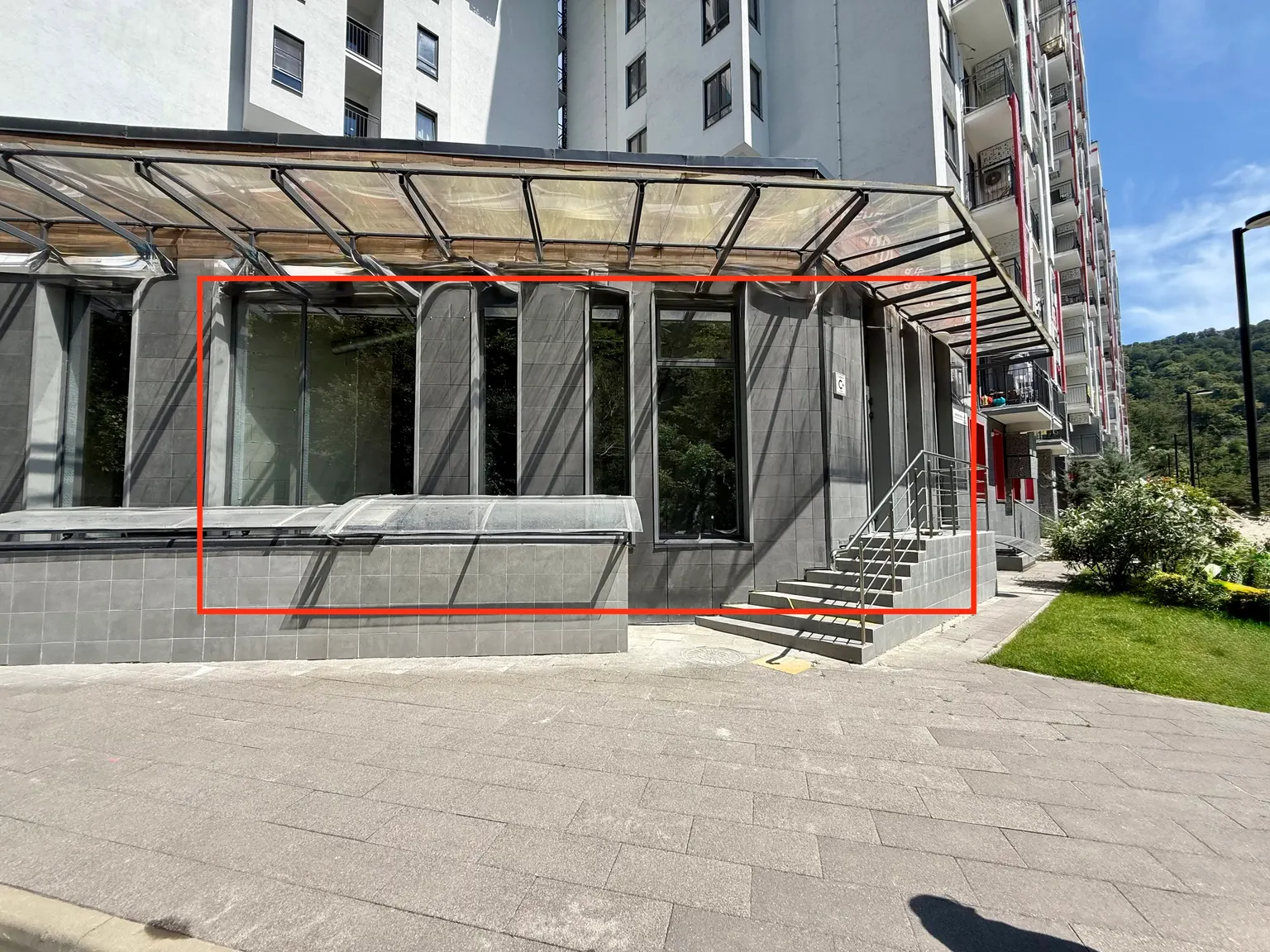 Аренда Коммерческого Помещения 154 м² в ЖК Летний - фото 2