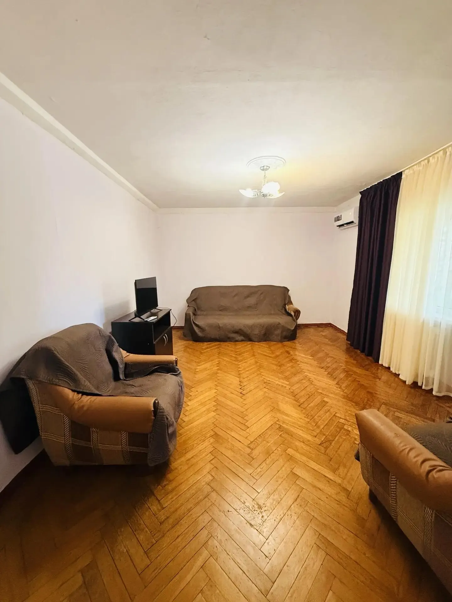 Двухкомнатная квартира улучшенной планировки в центре Сочи - фото 2
