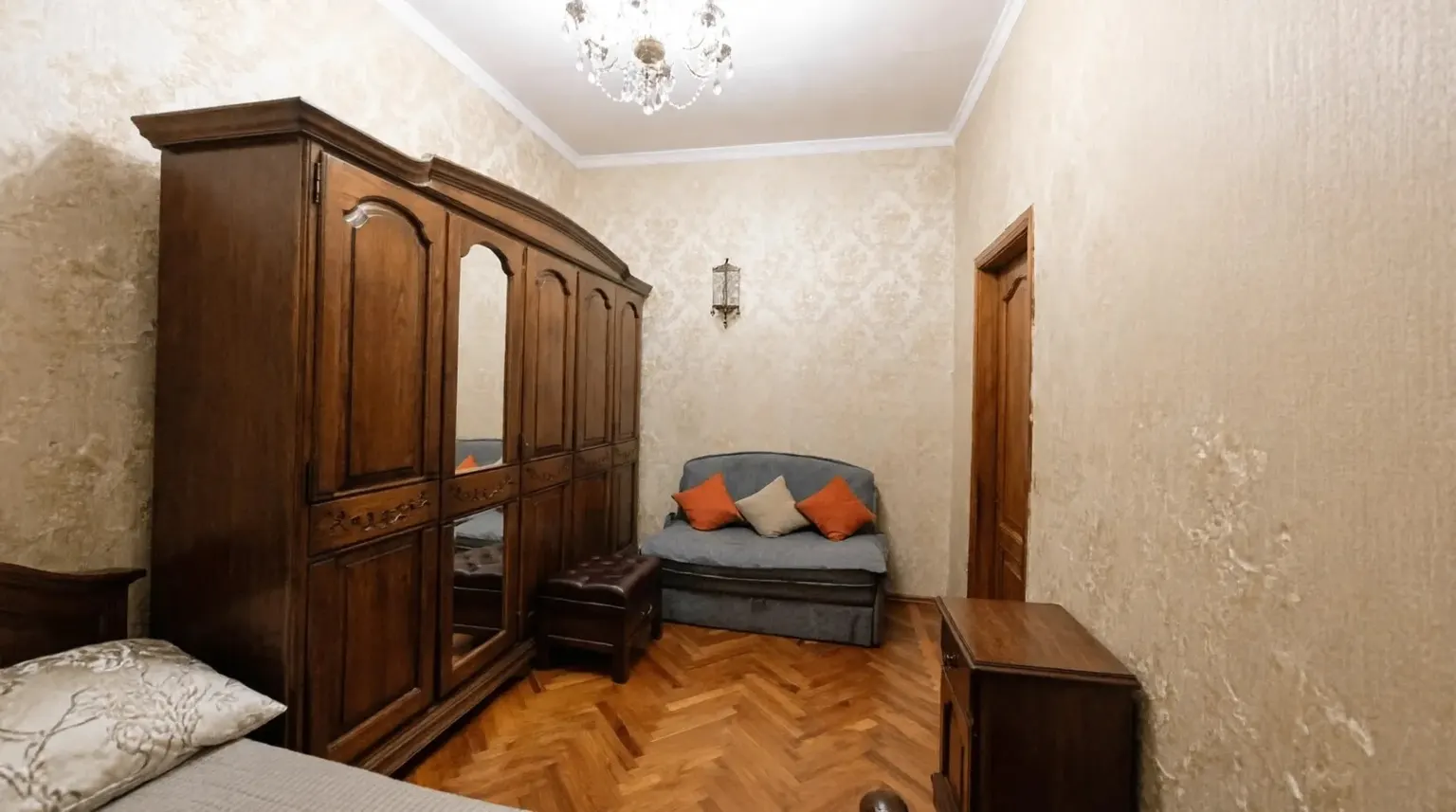 Продается 2-комнатная квартира на ул. Гагарина - фото 4