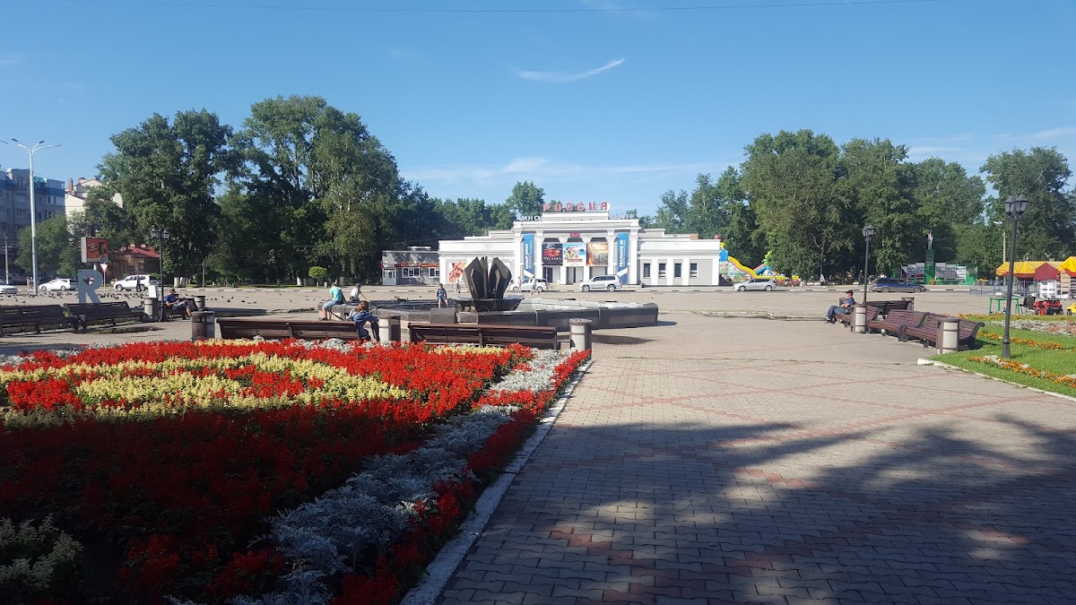 Площадь 30-летия Победы
