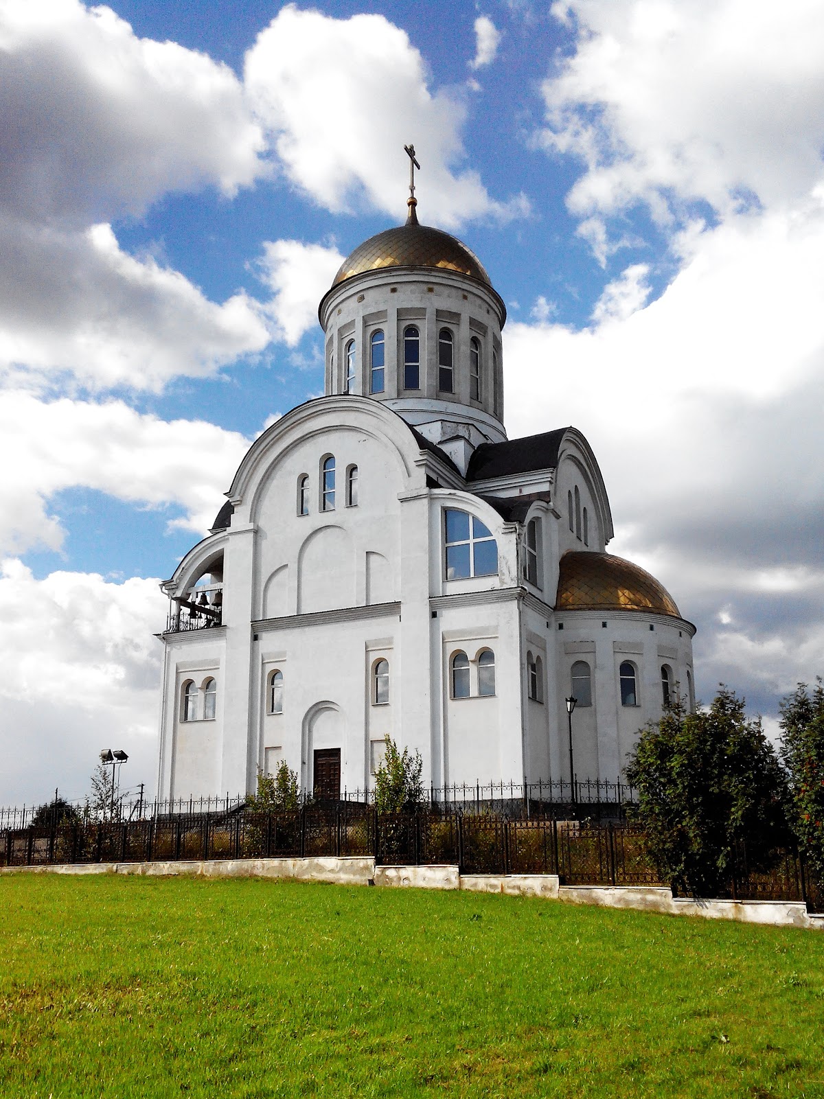 Михаило-Архангельский храм