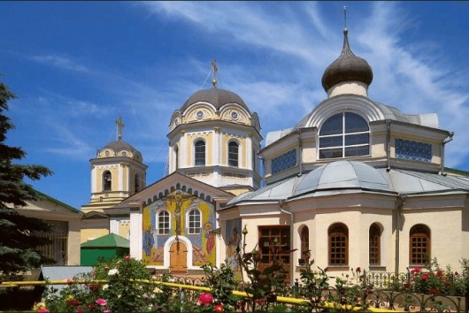 Свято-Троицкий женский монастырь (Симферополь)