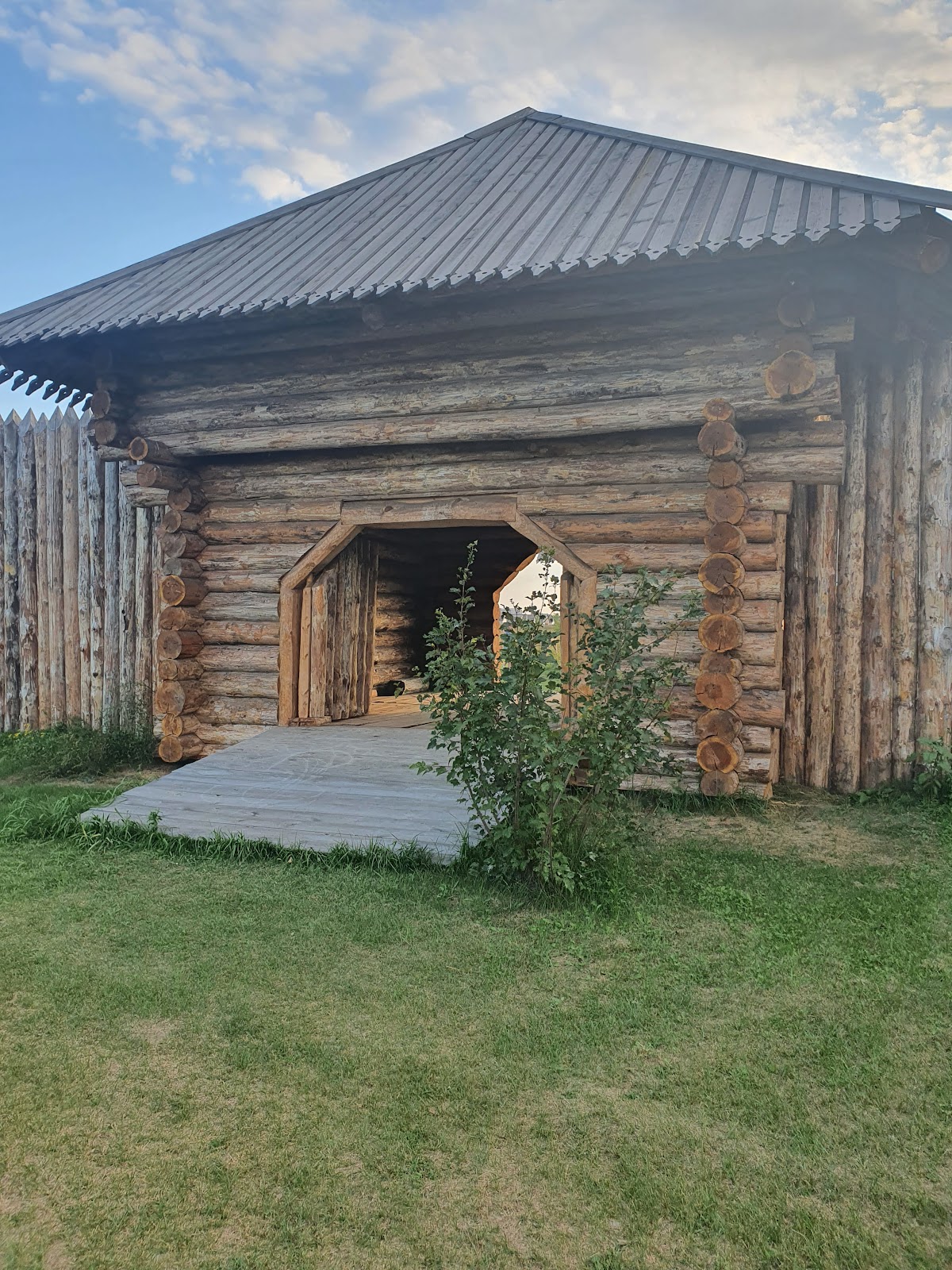 Реконструкция Белоярской крепости