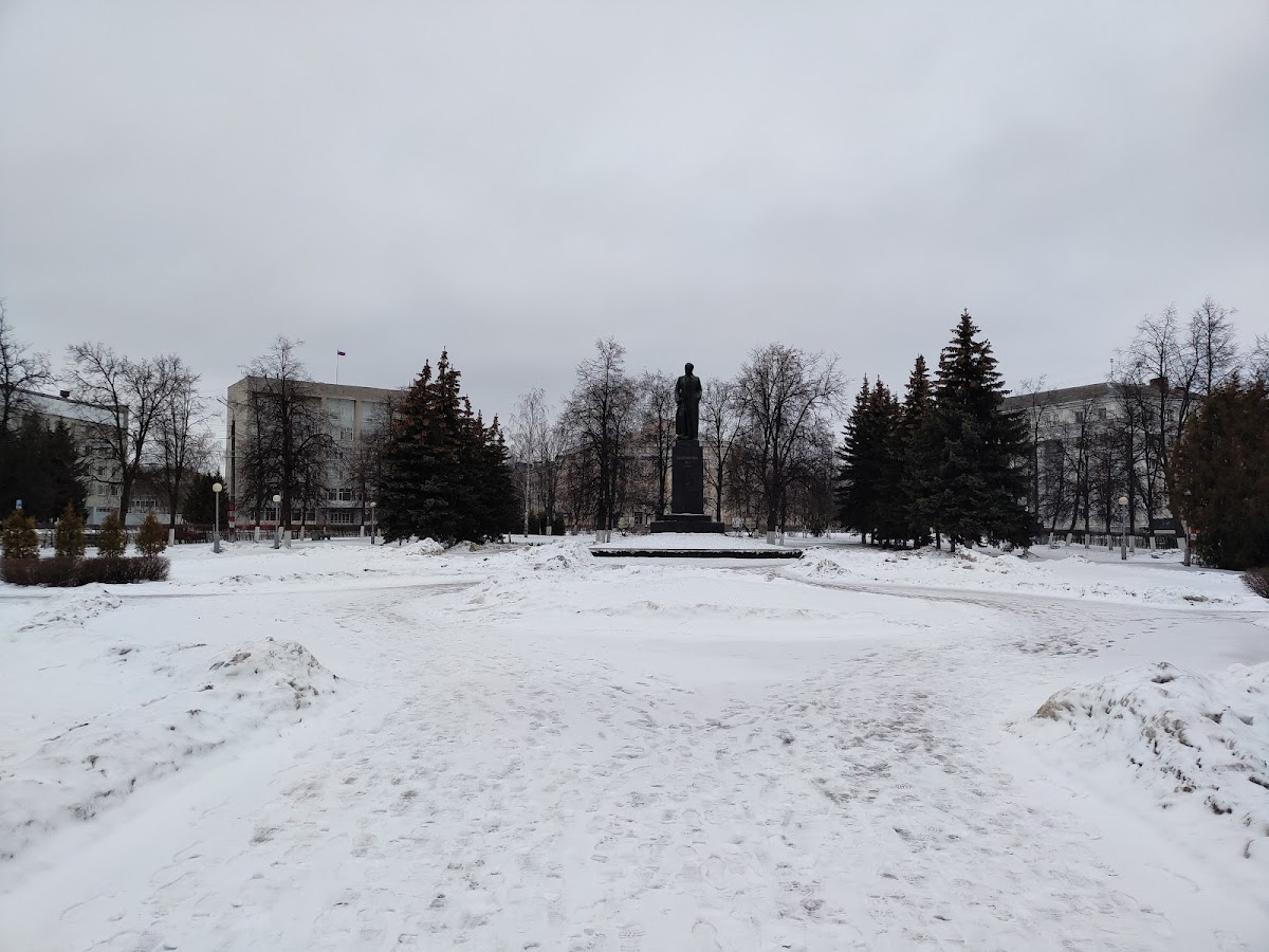 Площадь Дзержинского