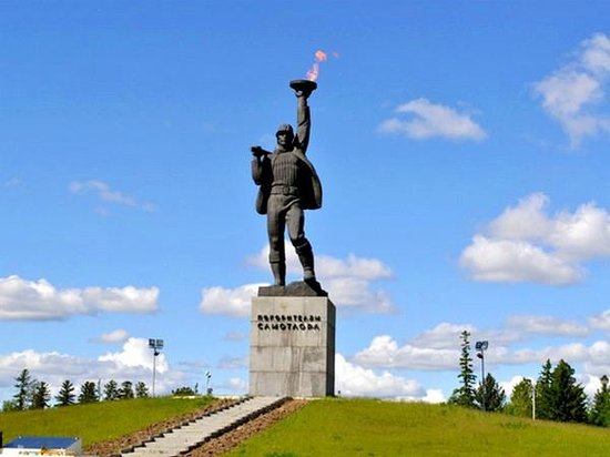 Памятник Покорителям Самотлора