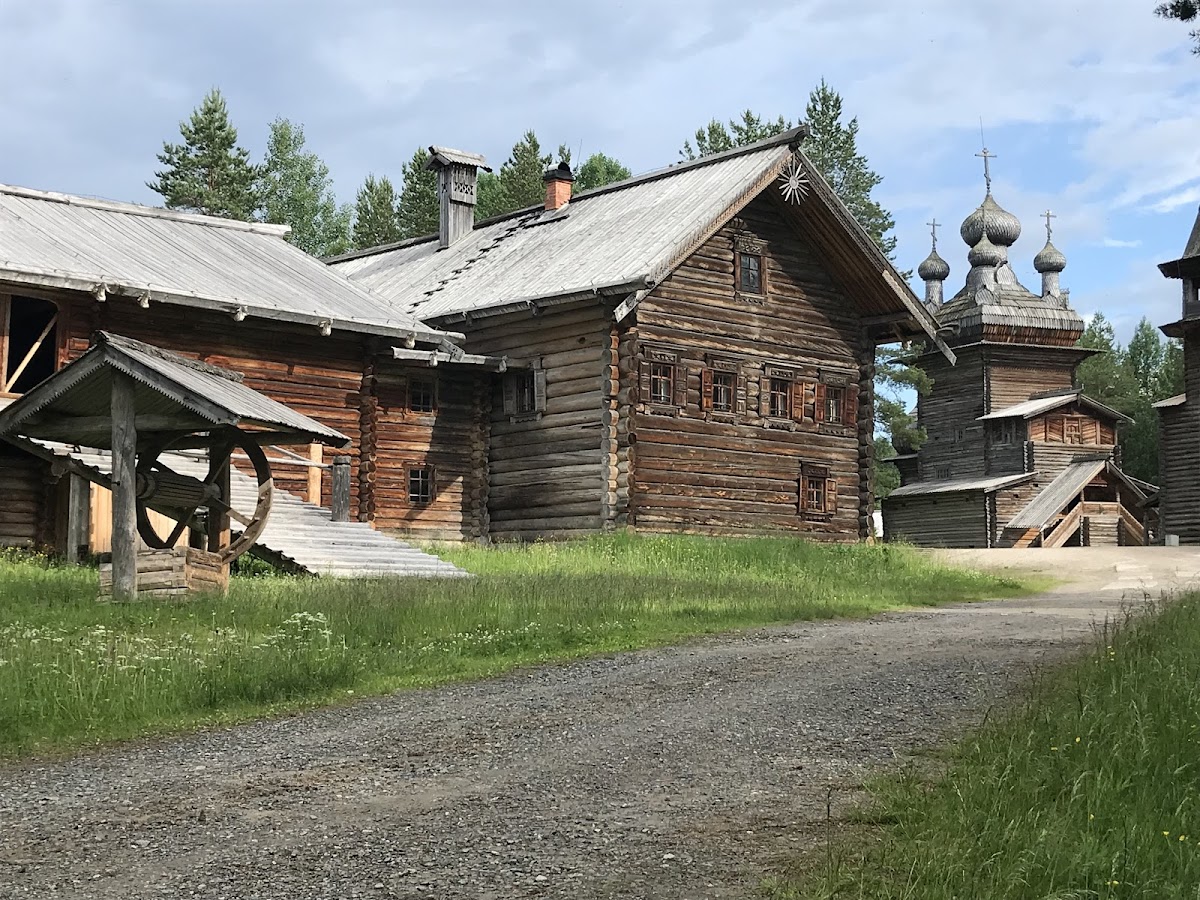 Музей деревянного зодчества «Малые Корелы»