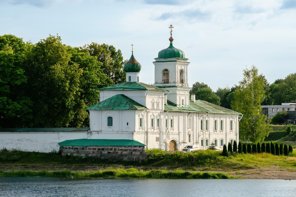 Спасо-Преображенский Мирожский монастырь