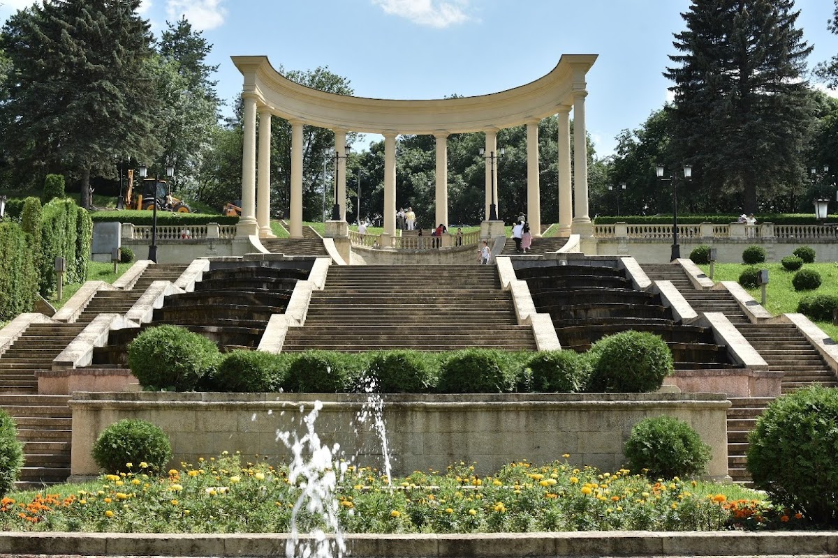 Каскадная Лестница