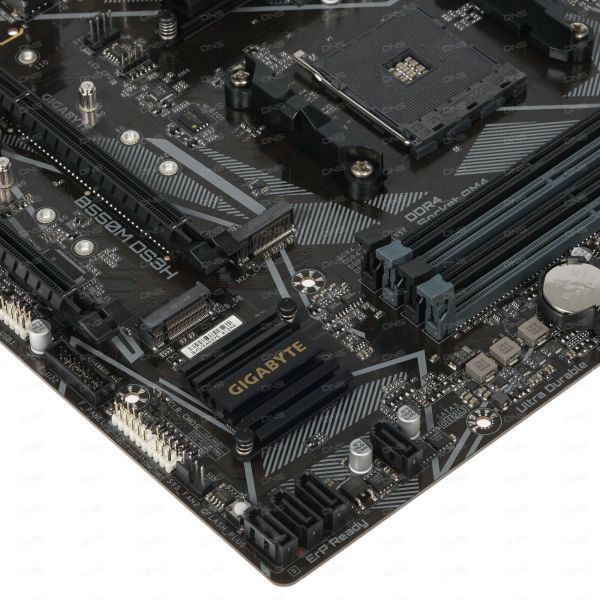 GIGABYTE B550M DS3H motherboard