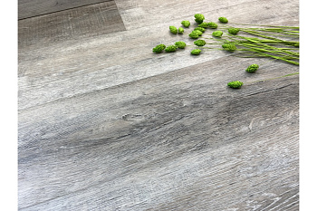 Кварц-виниловый ламинат Aspenfloor Trend TR2-04 Дуб Хельсинки 1220x184x4 мм (2,245 м.кв/уп)