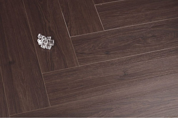 Кварц-виниловый ламинат Aspenfloor Resort RE8-04 Куршавель 640x128x5 мм (1,311 м.кв/уп)