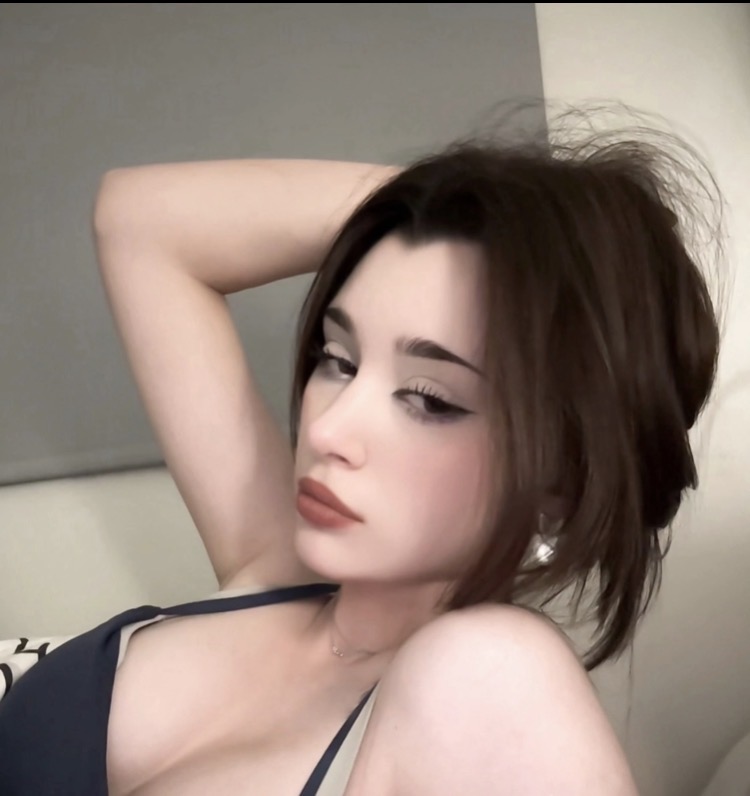 Вика Чуприк's avatar